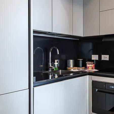 Waterfront Marina By Wonderful Italy جنوة